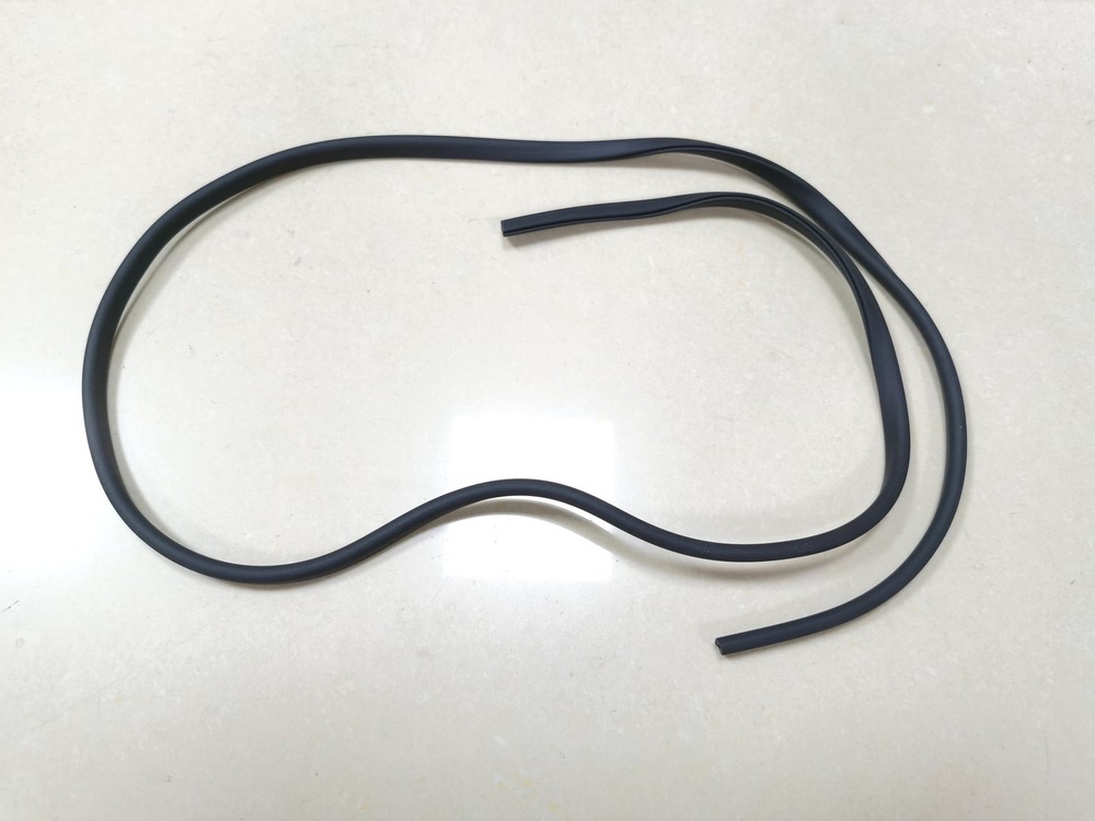 Tank Dash Panel Rubber Seal Strip For Harley Night Train Softail Deluxe FLSTN