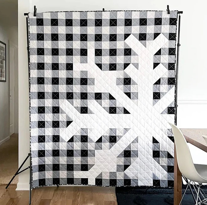 Snowflake Quilt Pattern by Modern Handcraft