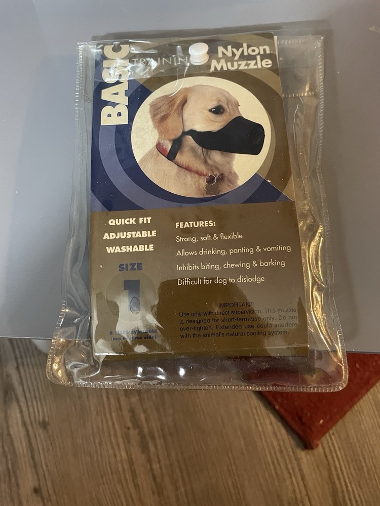 Dog Blake Training Basic Nylon Muzzle Size 1 New