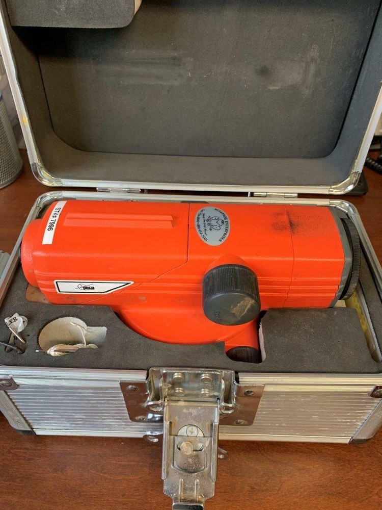 Seco Automatic Level 4811-32 WITH CASE
