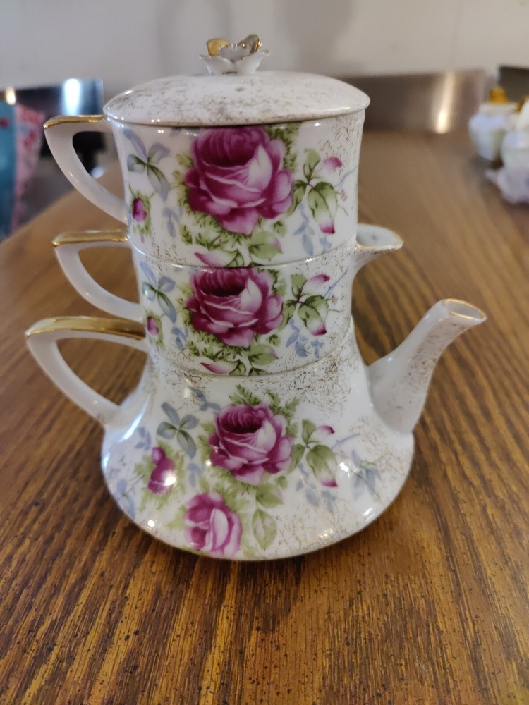 NORCREST BRESDEN ROSE MOTIF STACKABLE 4-PIECE INDIVIDUAL TEA SET.