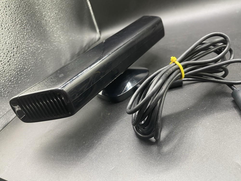Microsoft Xbox 360 Kinect Sensor Camera Black Tested & Working
