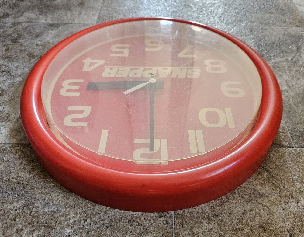 Vintage Snapper Lawn Mowers Electric Clock Plastic