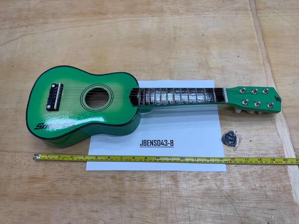 Snap-On Tools NEW GREEN Small Decorative String Guitar