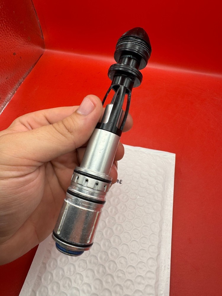 Dye DM8 Bolt/Engine