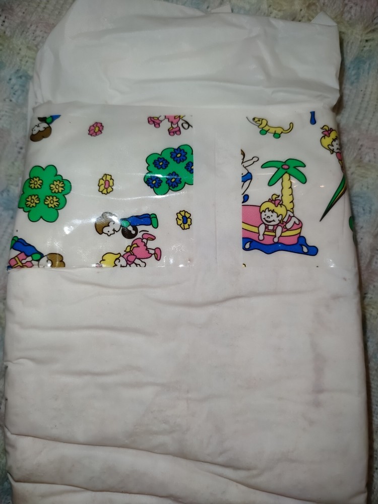 Vintage Plastic Back Diaper *1*Diaper Medium