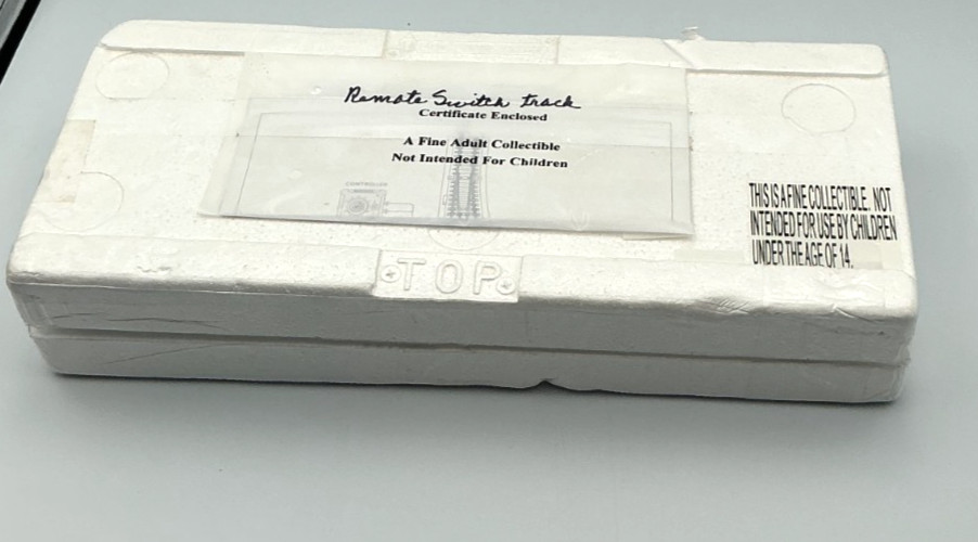 Hawthorne Village Remote switch track, certificate enclosed