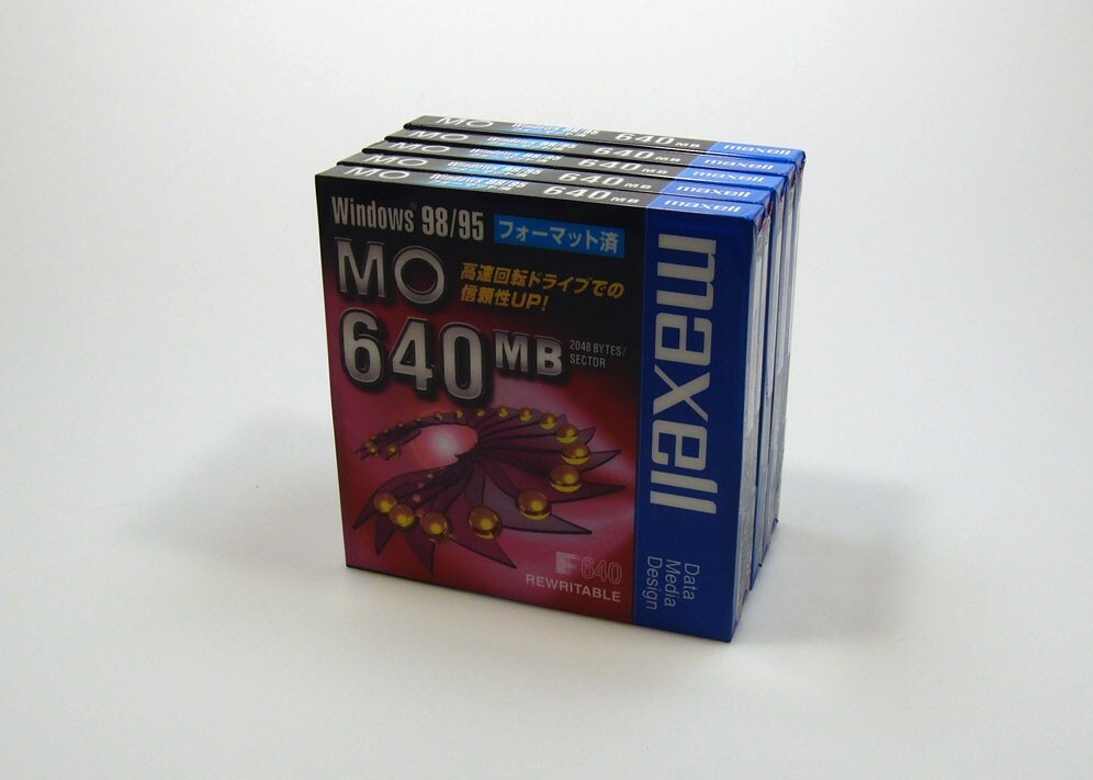 5x Unopened Maxell 3.5inch 640MB Rewritable MO Disk / Windows 98/95 formatting