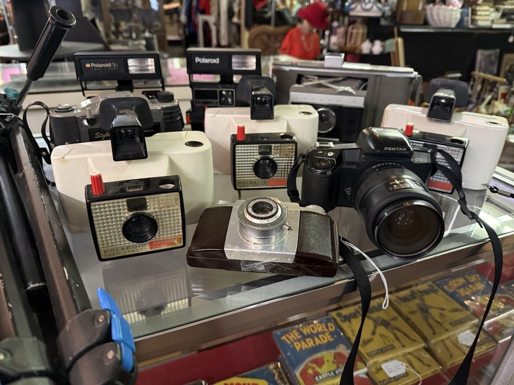 Huge Vintage Camera Lot Untested