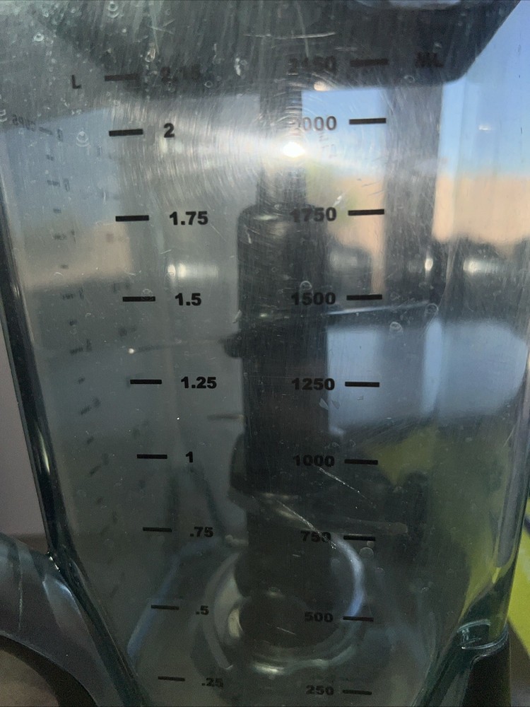 Ninja Pro System Base 2 Pitchers 2 Blades Working