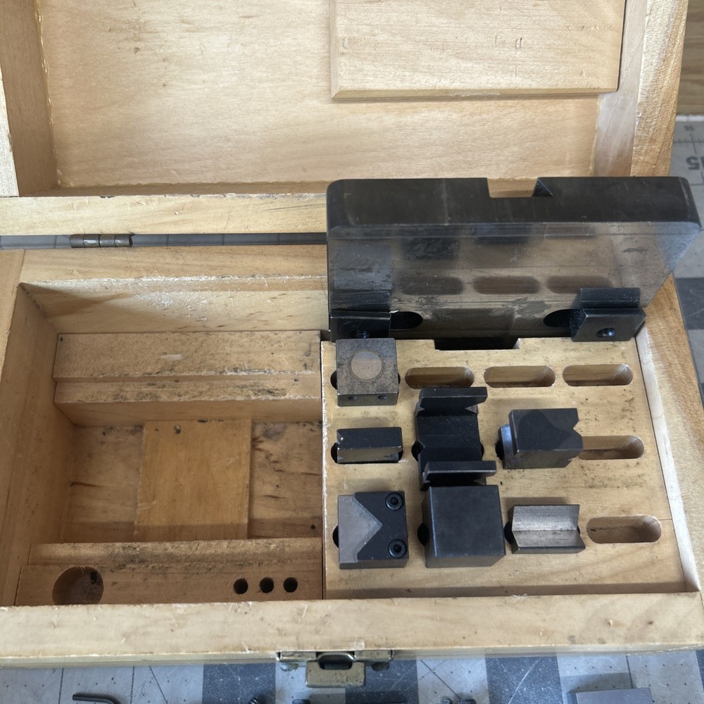 OPTICAL GAGING PRODUCTS MULTI USE STAGE MODEL A OPTICAL COMPARATOR FIXTURES