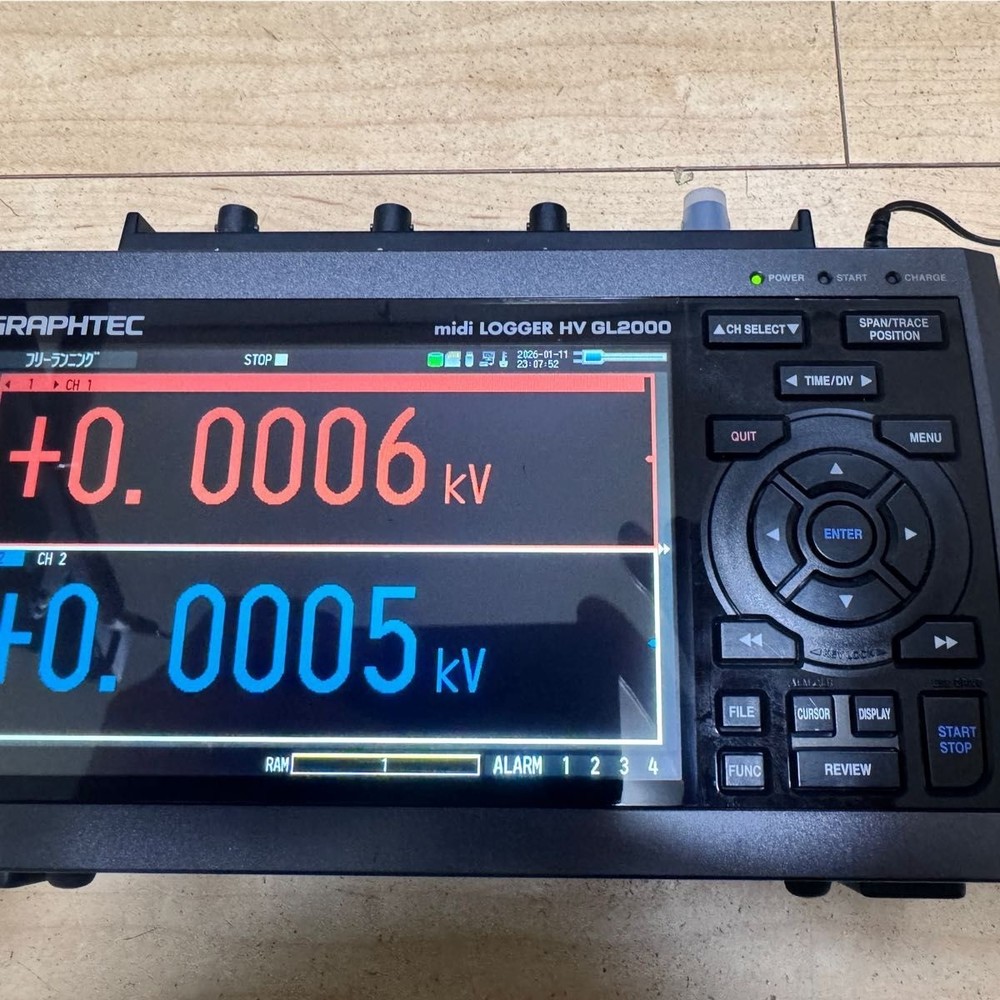 GRAPHTEC GL2000 High-Speed 4-Channel Data Logger