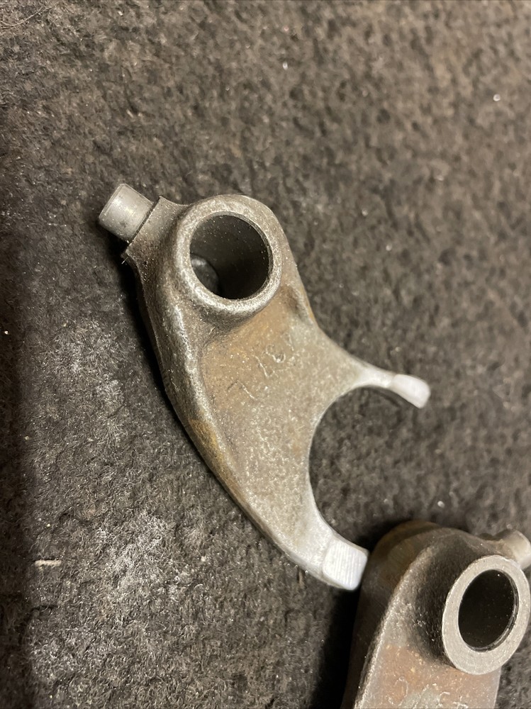 Honda XL185 ‘437’ Gear selector forks