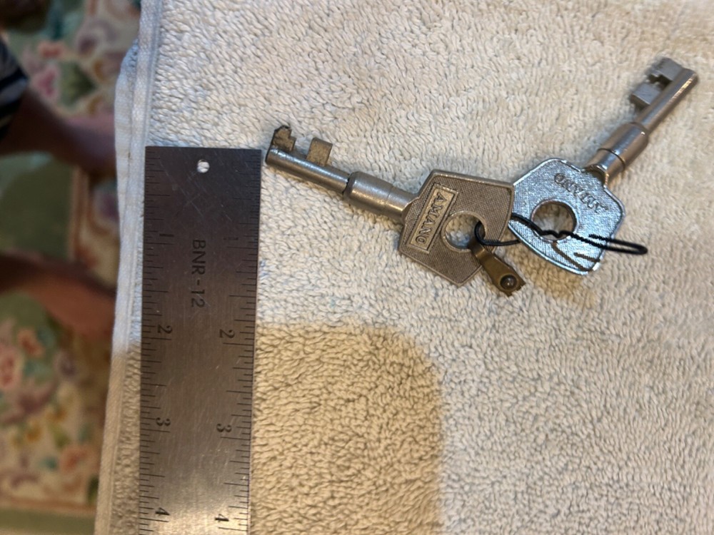 Vintage Amano Keys Key Lot 2