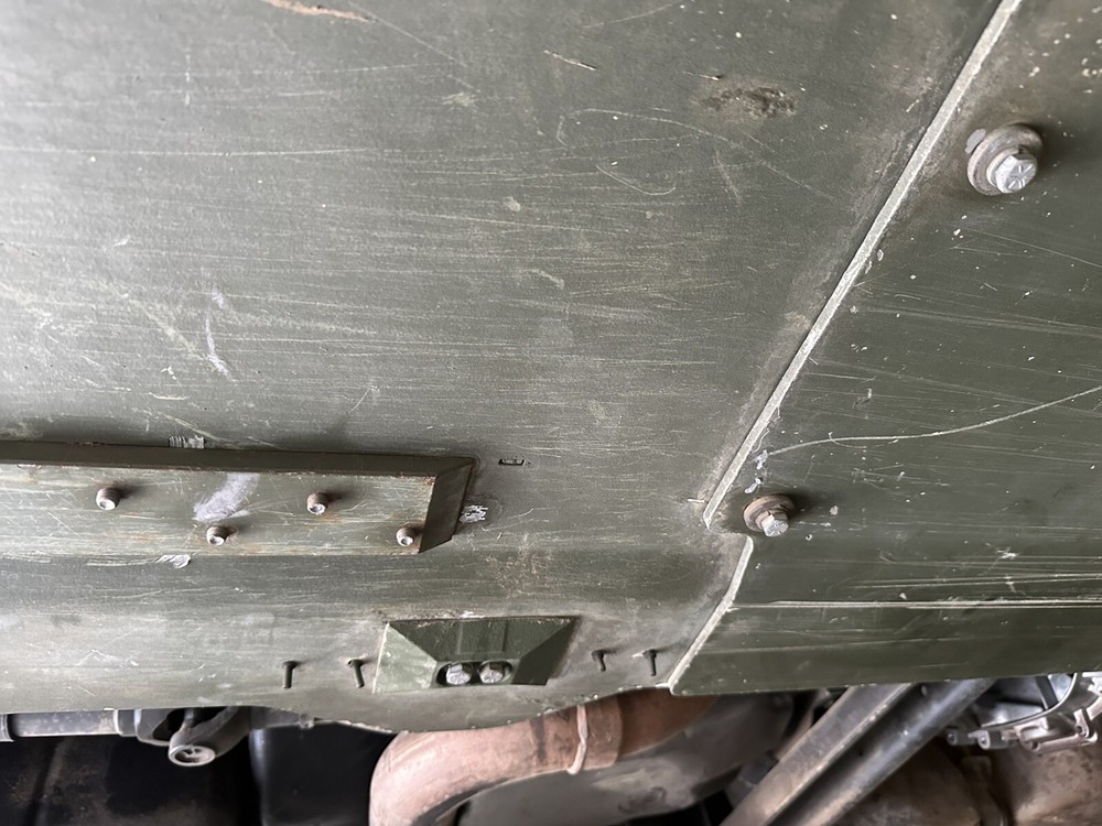 Hmmwv Underbody Mounting Retainers