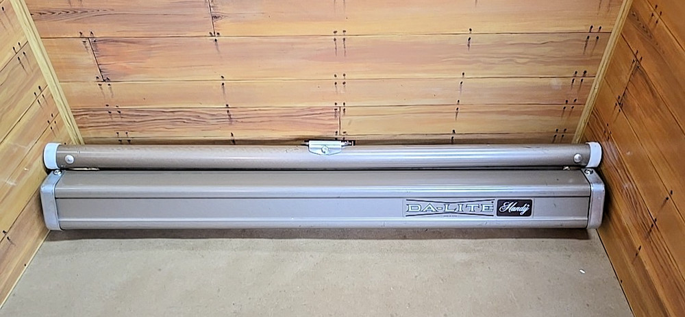 Vintage Da-Lite Handy Screen; Retractable