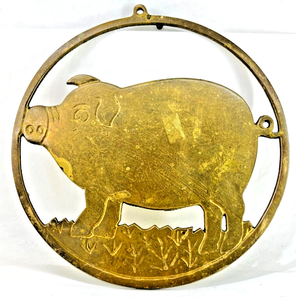Vintage Farmhouse Solid Brass Footed 7.5" Pig HOG Trivet Wall Decor
