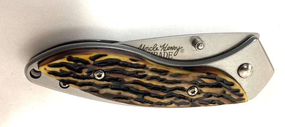 A Schrade "Uncle Henry's"  4" Pocket Knife -