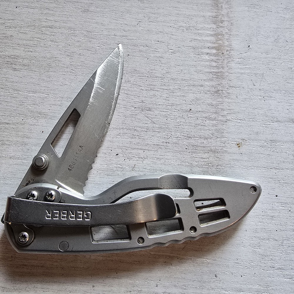 GERBER RIPSTOP I POCKET KNIFE PLAIN EDGE FRAME LOCK