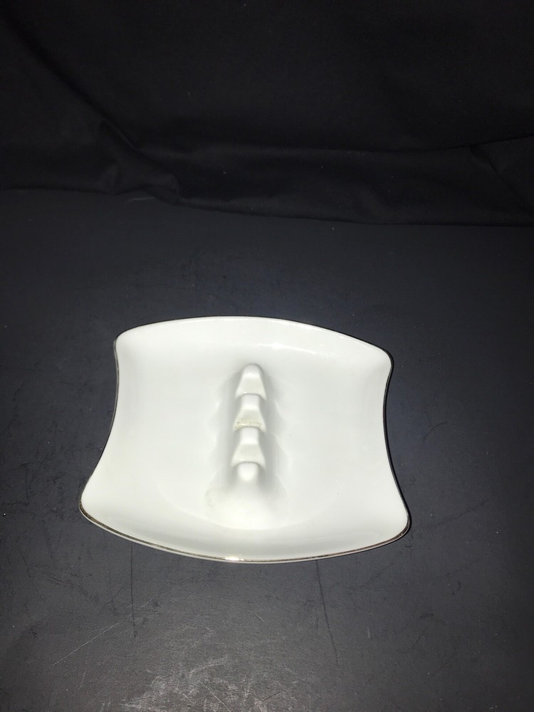 mid century modern White Ash Tray