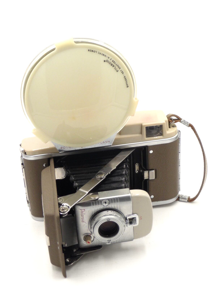 Polaroid Highlander Land Camera Model 80A with flash, light meter and case