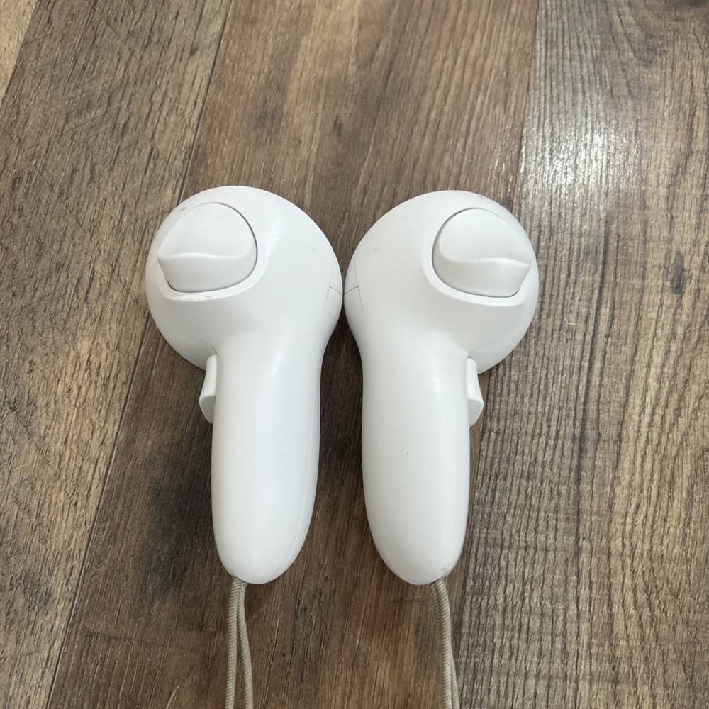 Meta Oculus Quest 3/3S VR OEM Left & Right Controllers Pair ONLY