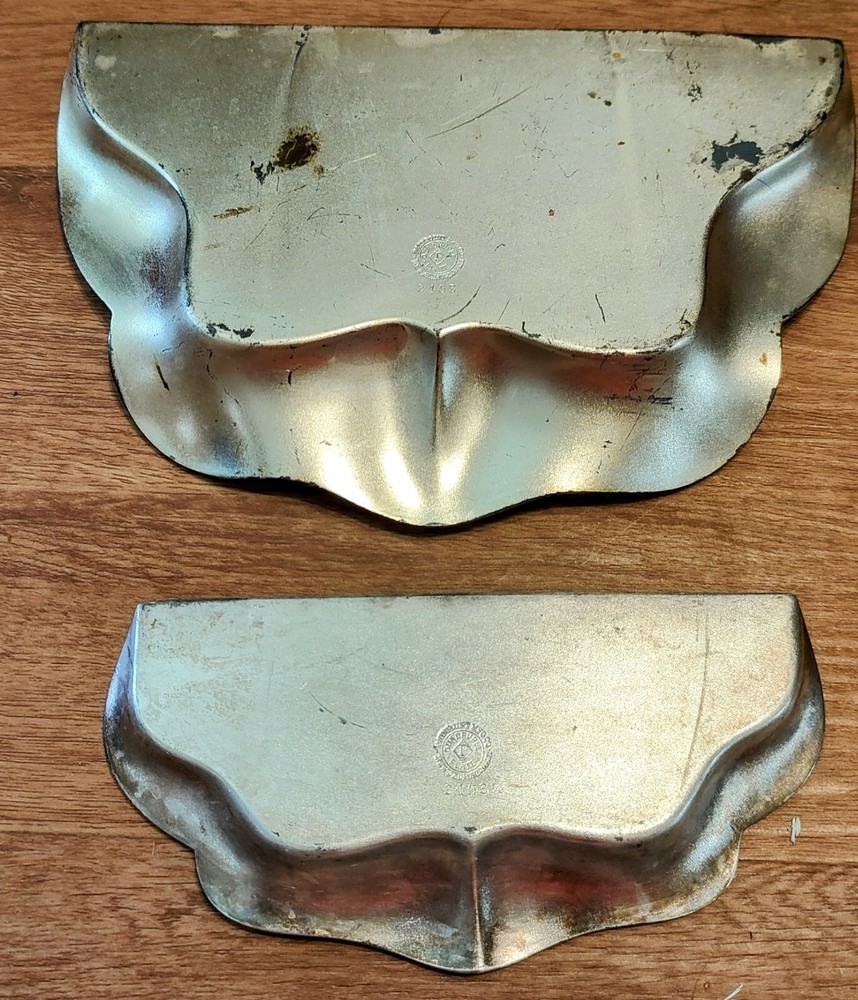 Pairpoint Silver Plate Butler Crumb Tray Set