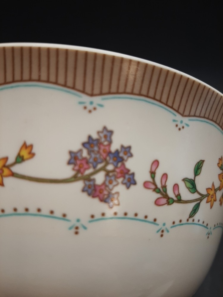 Malware Malamine Bowl With Lid 1817