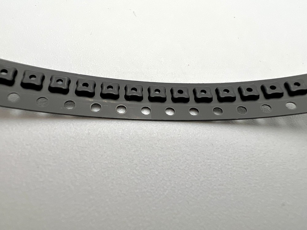 TMP451AIDQFR Temp Sensor, Digital Serial, 12 Bit(s), 1Cel, Square, Automotive