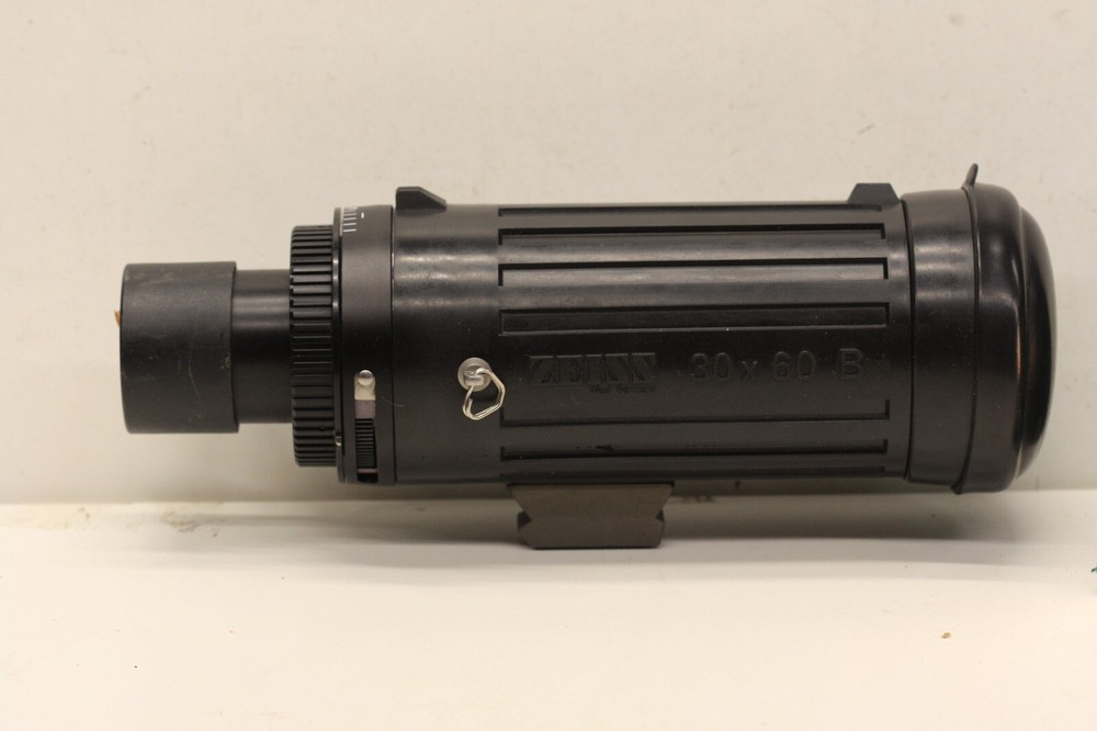 Zeiss Spotting Scope 30x60 B....bright&clear....
