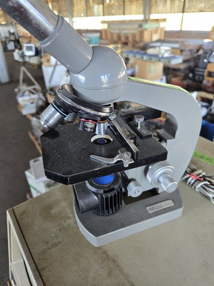 OLYMPUS Monocular Biological Microscope Showa