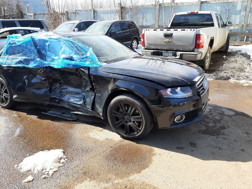 A4 AUDI 2011 High Mounted Stop Light 922519