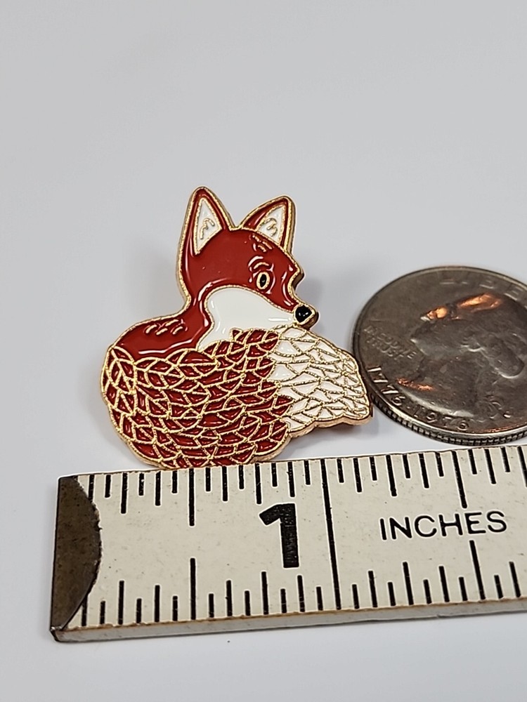 Red Fox Lapel Pin