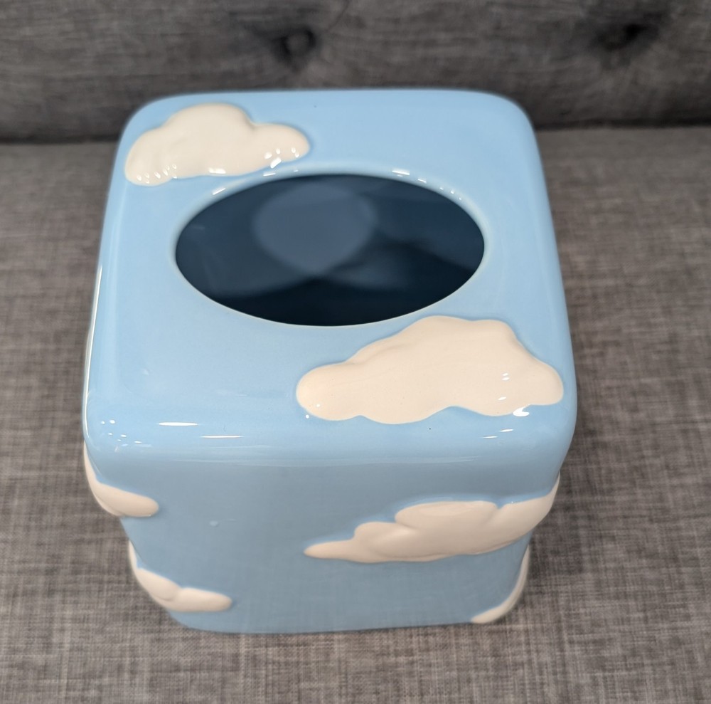 Ceramic Cloud Tissue Cover