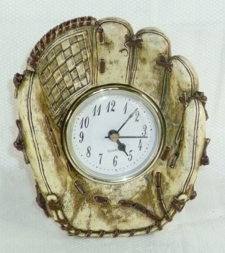 Working Baseball Glove Quarts Clock by Huayi Clock Co