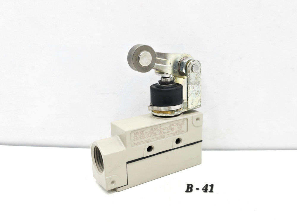 ZE-NA2-2 OMRON LIMIT SWITCH ZENA22