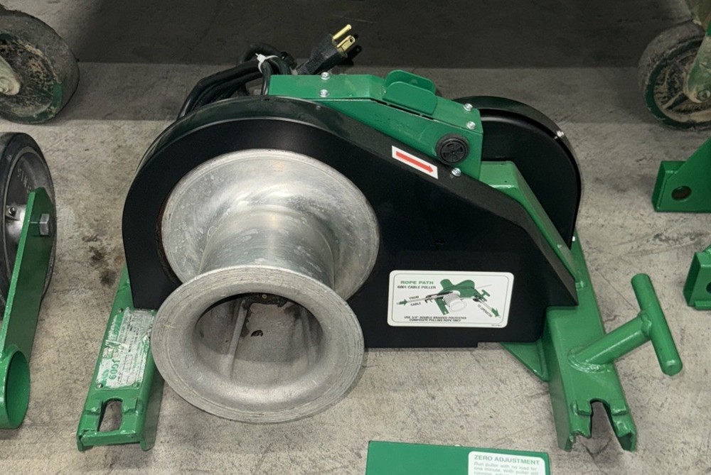 Greenlee 6001 6000 LBS Super Tugger Cable Puller Set *GREAT SHAPE* #2
