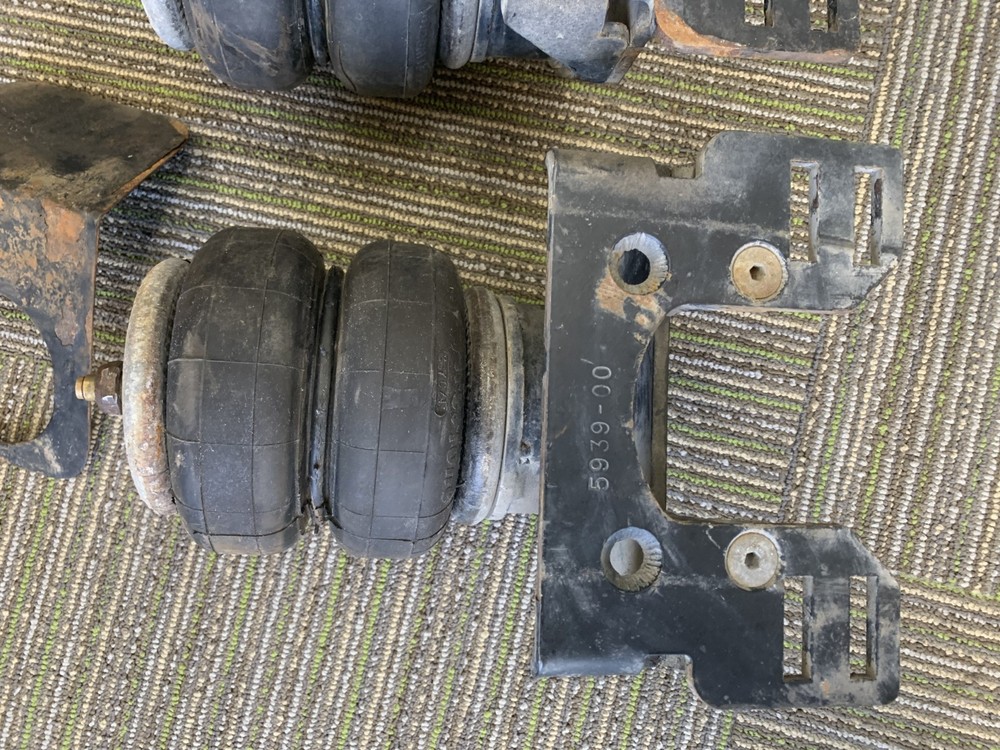 USED Firestone Ride-Rite 2625 Air Helper Spring Kit