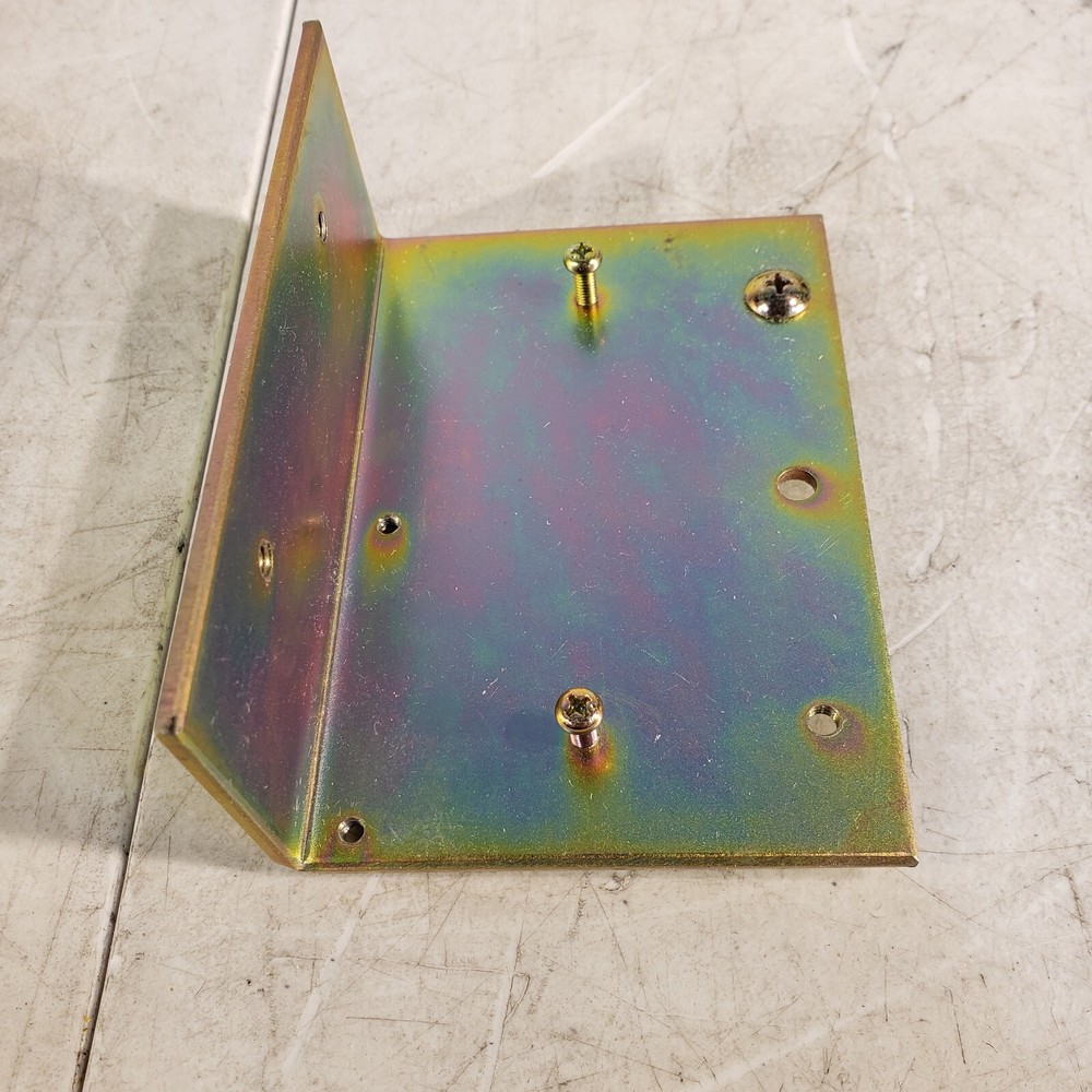 StraPack 900-26-15151 Power Supply Switch Bracket For RQ-8