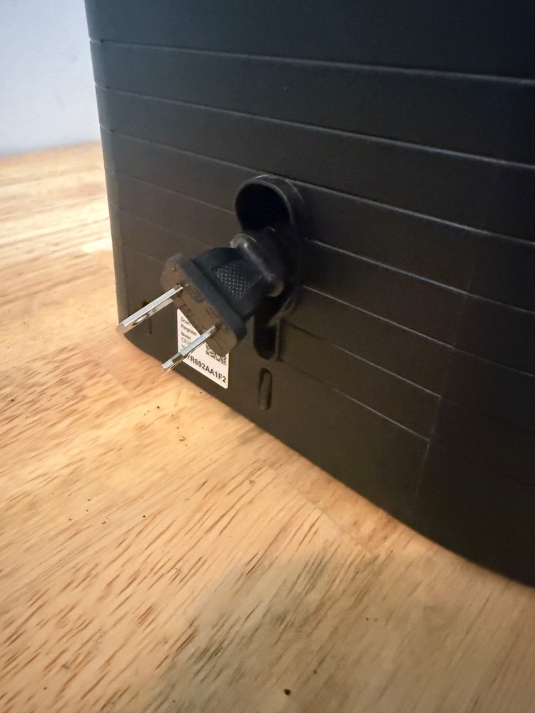 Ninja CE250 Coffee Maker ***USED MISSING PARTS***