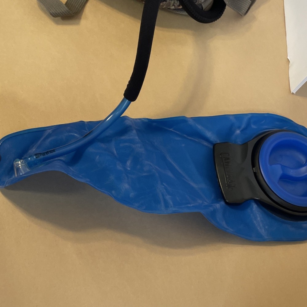 CamelBak Camouflage Hydration Backpack Adjustable Lightweight Nylon Buckle