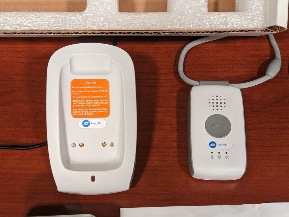 ADT On-The-Go Emergency Response System MCC-04 & MD4-01