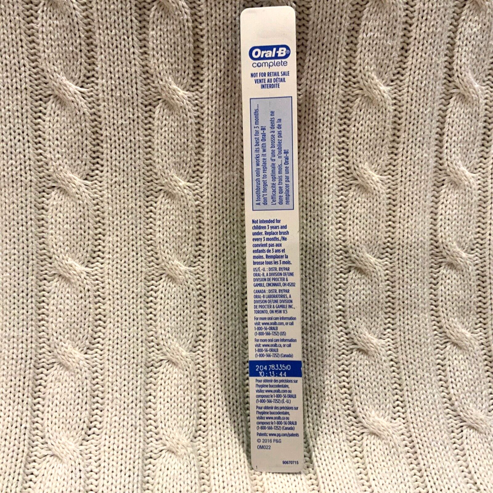 Oral B Complete Toothbrush Extra Soft Sensitive Bristles Green Handle