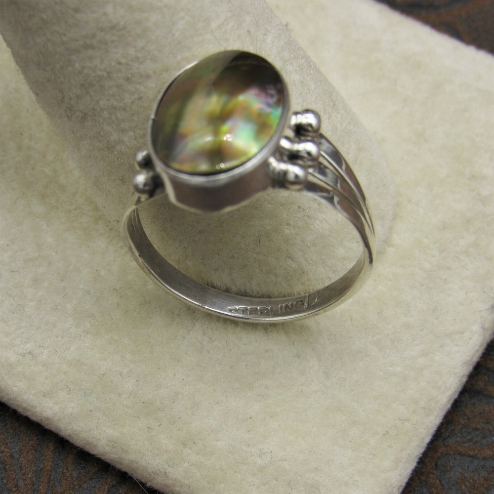 *Sterling Silver and Brown Pearlized Cab Ring Size 7 3/4