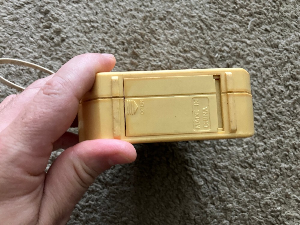 Cabbage Patch Kids Transistor Radio 1983 w/ Strap