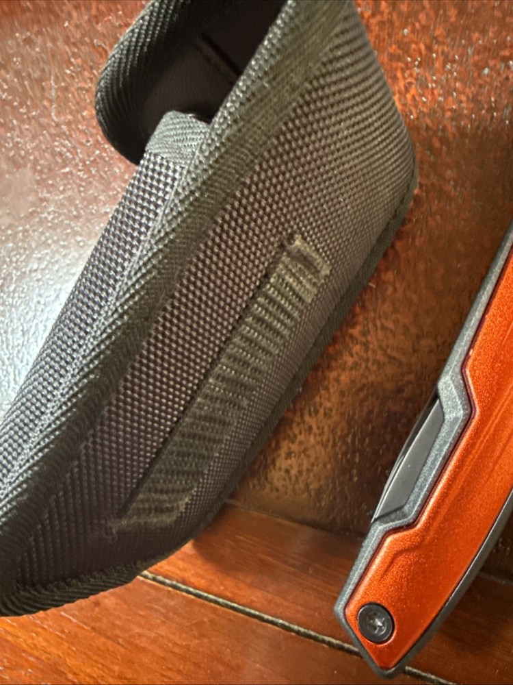 Winterial Multi-Tool w/ Case