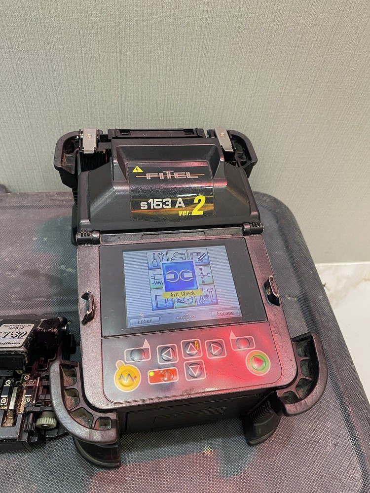 FITEL S153A Fusion Splicer