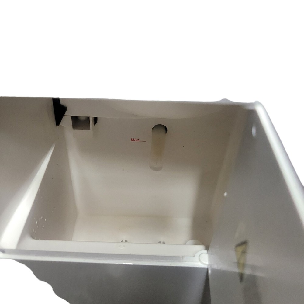 NutriChef Countertop Ice Cube Maker Machine & Dispenser - Kitchen PYLE PICEM-75