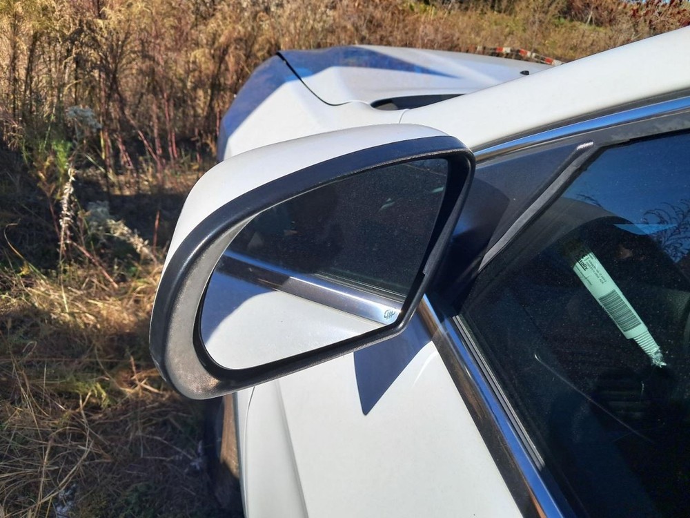 CHEROKEE 2019 Glove Box 4858463