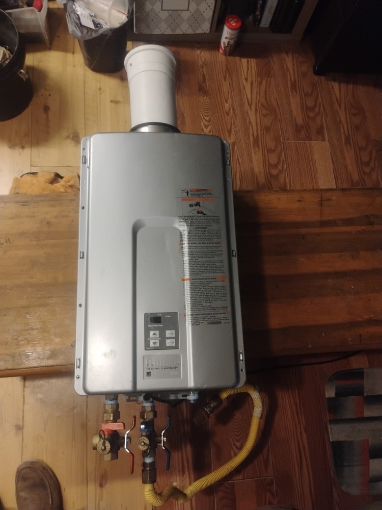 Rinnai RL94 Tankless Natural Gas Hot Water Heater Plus Fittings Parts only...